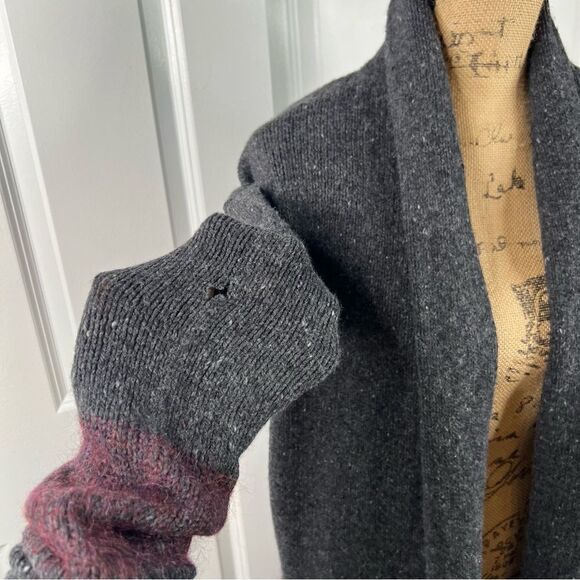 Sz S VINCE Mid-length Gray Burgundy Wool Cashmere Cardigan Sweater $425 MSRP - Picture 11 of 14